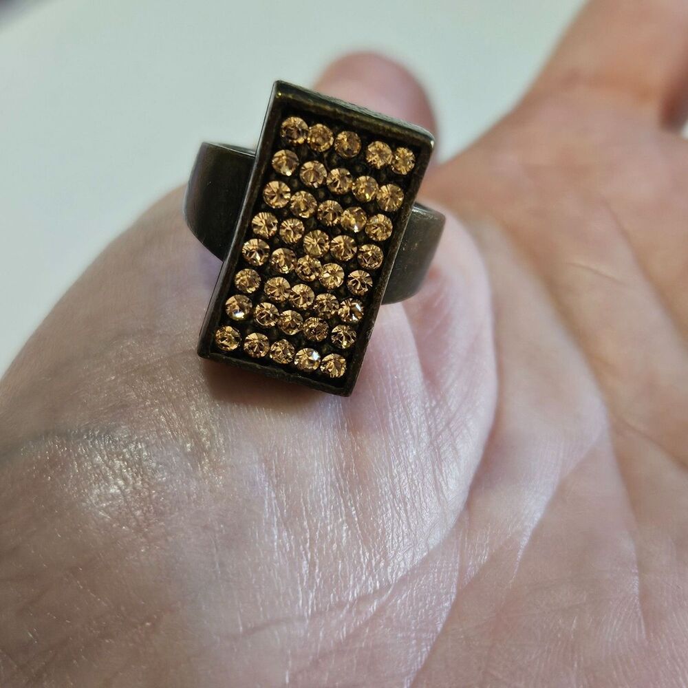 *Sale* Rebel Designs Peach Crystal Accents Rectangular Ring Size 8 Gold Tone